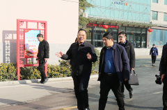 新乡县领导莅临91香蕉视频下载安装机械指导工作